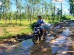 Jalan rusak Sengkol